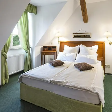 Gasthof Jagdschloss Spiegelsberge *