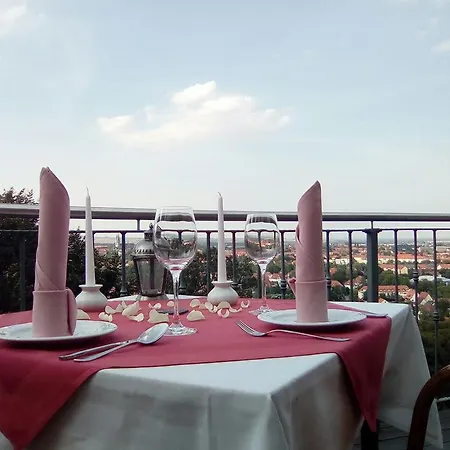 Gasthof Jagdschloss Spiegelsberge Halberstadt