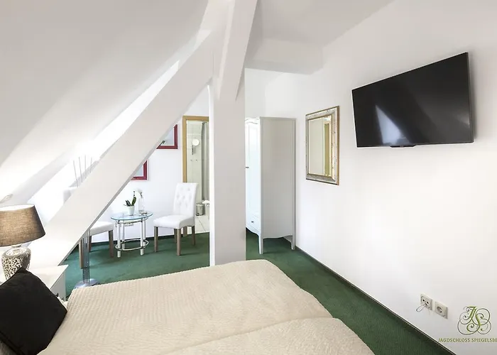 Jagdschloss Spiegelsberge